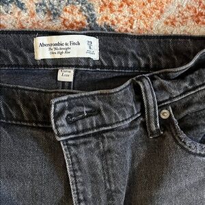 Abercrombie & Fitch Dark Gray/Faded Black Women’s 90s Straight Jeans- Curve Love
